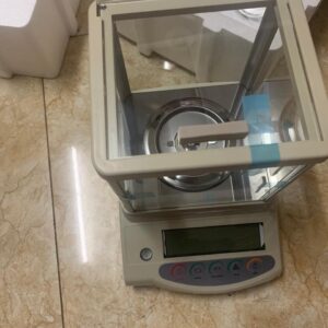 Cân phân tích 320g 0.001g