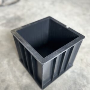 Khuôn nhựa đúc mẫu bê tông 200mm