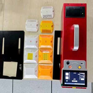 Máy đo phản quang đinh phản quang