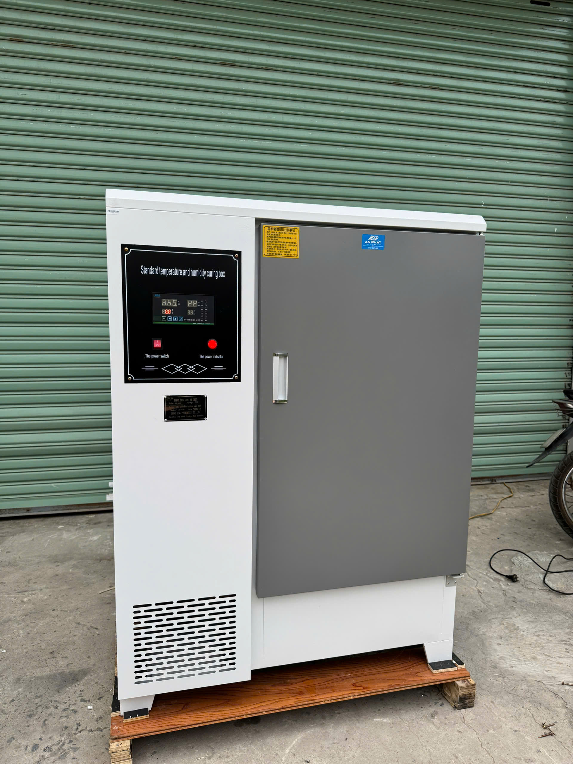 Tủ dưỡng hộ mẫu xi măng đa năng YH-40B - Ảnh 2