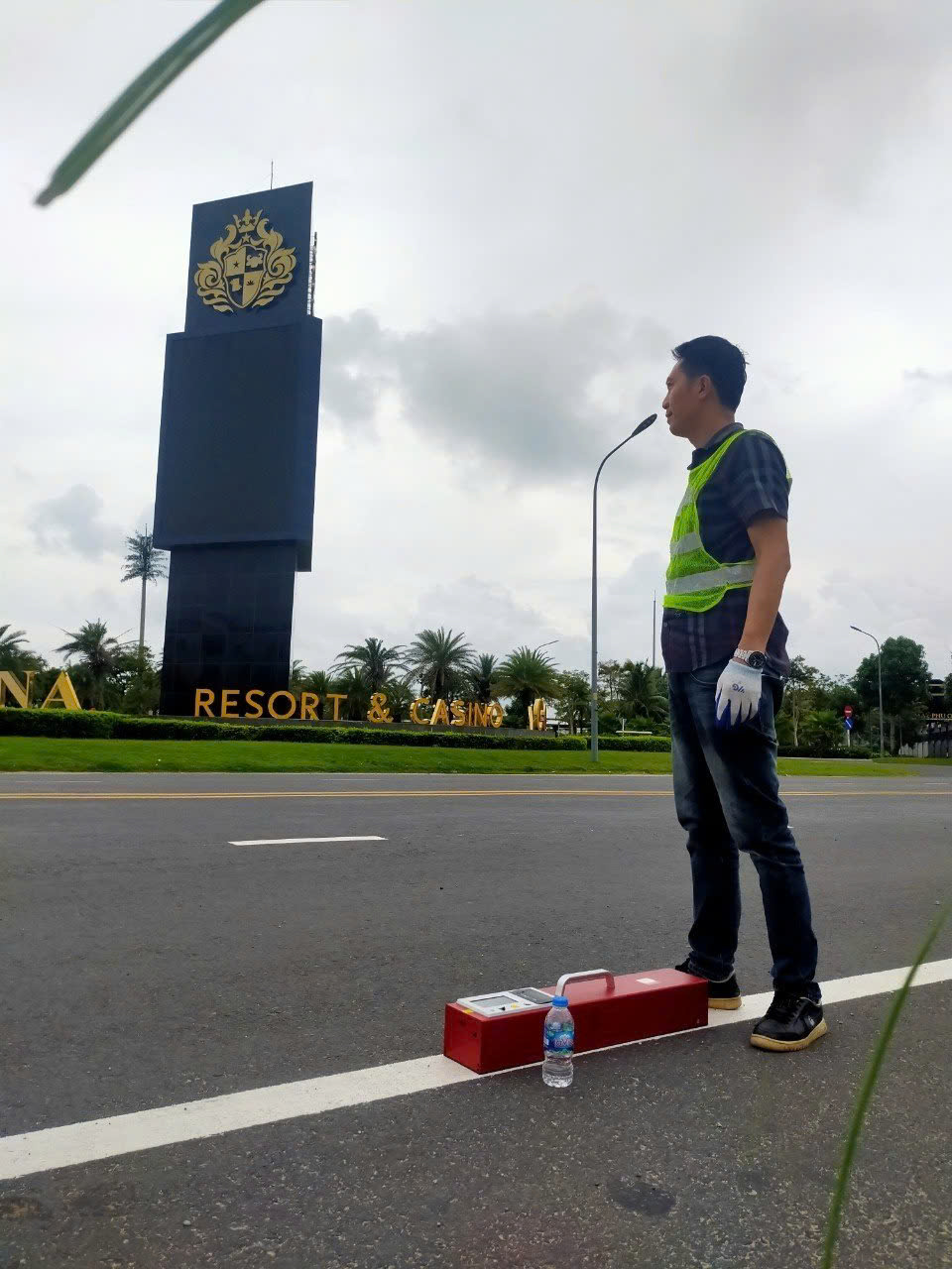 Máy đo phản quang sơn kẻ đường