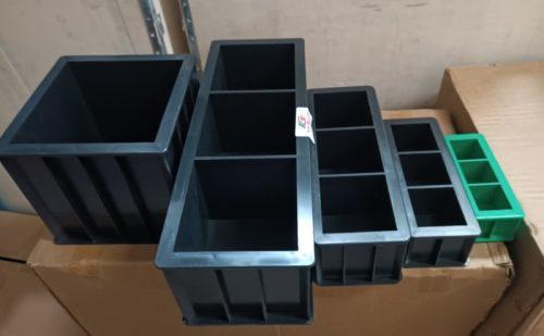 Khuôn nhựa đúc mẫu bê tông 100 kép 3 7 Khuôn nhựa đúc mẫu bê tông kép 3