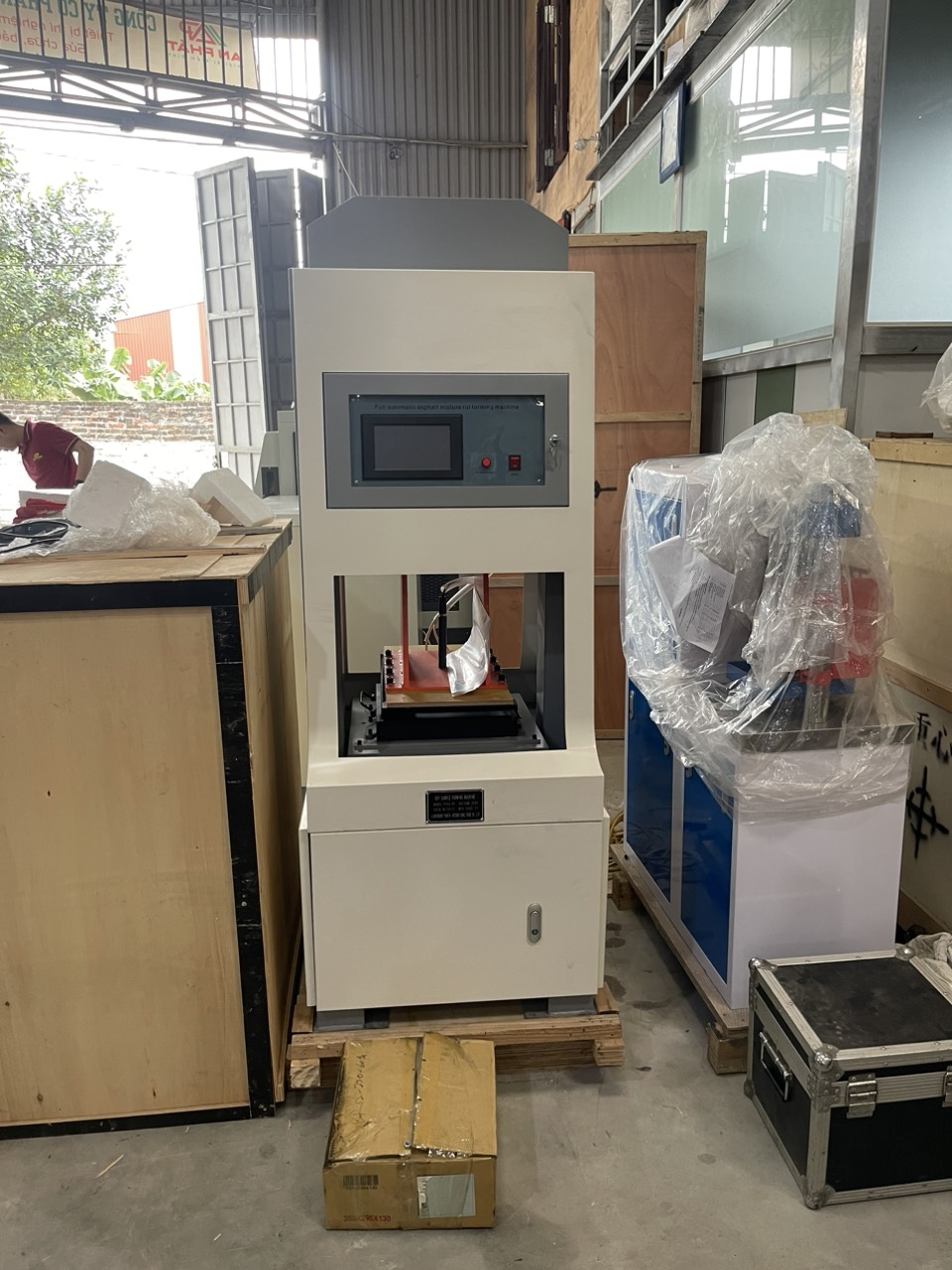 Máy Đầm Tạo Mẫu Vệt Hằn Lún Bánh Xe Bê Tông Nhựa LCCX-2 - Ảnh 2